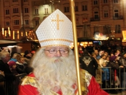 Adventmarkt Linz Hauptplatz