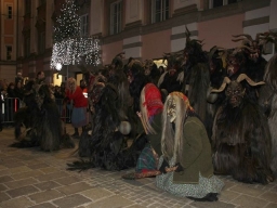 Adventmarkt Linz Hauptplatz