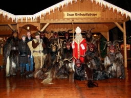 Adventmarkt Linz Volksgarten