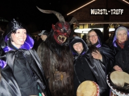 Adventmarkt Linz Volksgarten