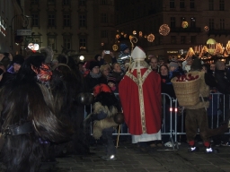Adventmarkt Linz Hauptplatz