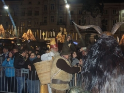 Adventmarkt Linz Hauptplatz