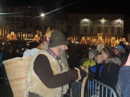 Adventmarkt Linz Hauptplatz