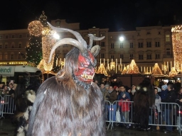 Adventmarkt Linz Hauptplatz