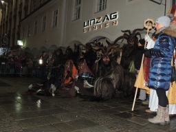 Adventmarkt Linz Hauptplatz
