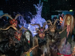 Adventmarkt Linz Volksgarten