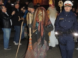 Adventmarkt Linz Volksgarten