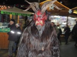 Adventmarkt Linz Volksgarten