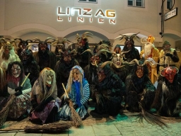 Adventmarkt Linz Hauptplatz