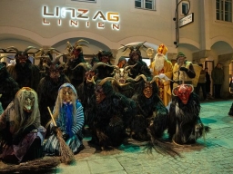 Adventmarkt Linz Hauptplatz