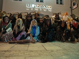 Adventmarkt Linz Hauptplatz