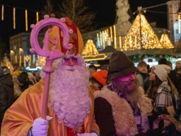 Adventmarkt Linz Hauptplatz