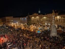 Adventmarkt Linz Hauptplatz