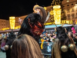 Adventmarkt Linz Hauptplatz