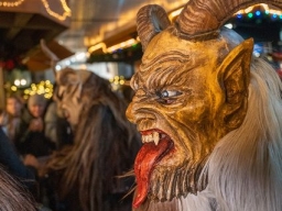 Adventmarkt Linz Hauptplatz
