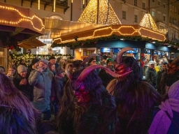 Adventmarkt Linz Hauptplatz