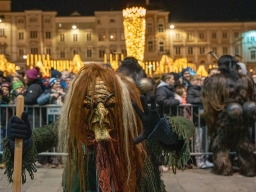 Adventmarkt Linz Hauptplatz