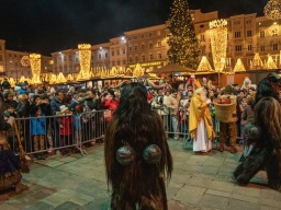 Adventmarkt Linz Hauptplatz