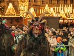 Adventmarkt Linz Hauptplatz