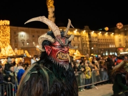 Adventmarkt Linz Hauptplatz