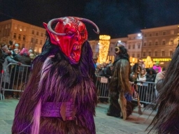Adventmarkt Linz Hauptplatz