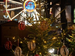 Adventmarkt Linz Volksgarten