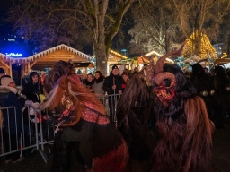 Adventmarkt Linz Volksgarten
