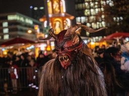 Adventmarkt Linz Volksgarten