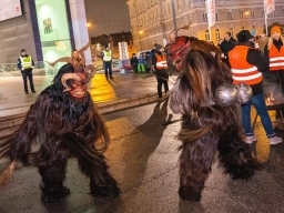 Adventmarkt Linz Volksgarten